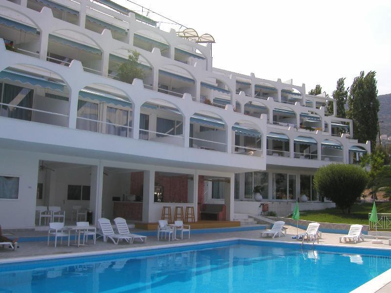 טולון Asteria Hotel מראה חיצוני תמונה