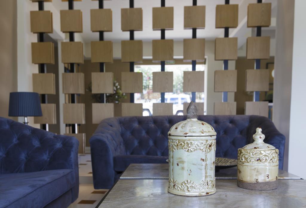 טולון Asteria Hotel מראה חיצוני תמונה